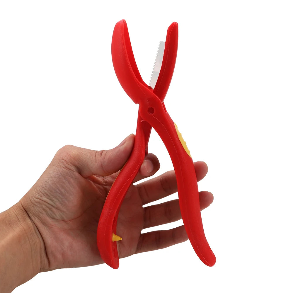 HelloWorld Pecan Nut Sheller Practical Chestnut Cutter Walnut Pliers Clamp Kitchen Tool Chestnut Clip