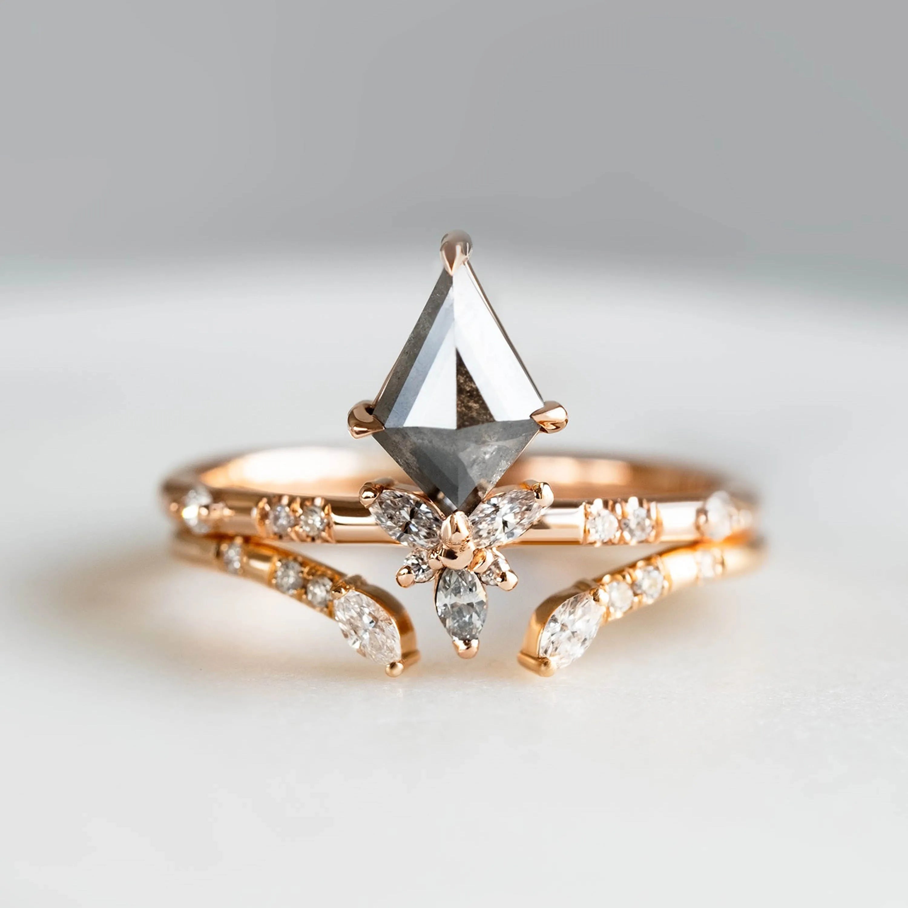 Fashion Valentine's Gift Lady Jewelry Salt and Pepper Diamond S925 Silver Hot Stacking Ring