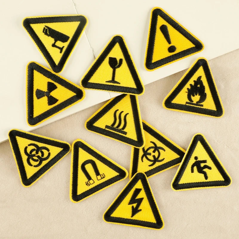 Fast Delivery Yellow Triangle Traffic Signs Iron on Embroidery Patches