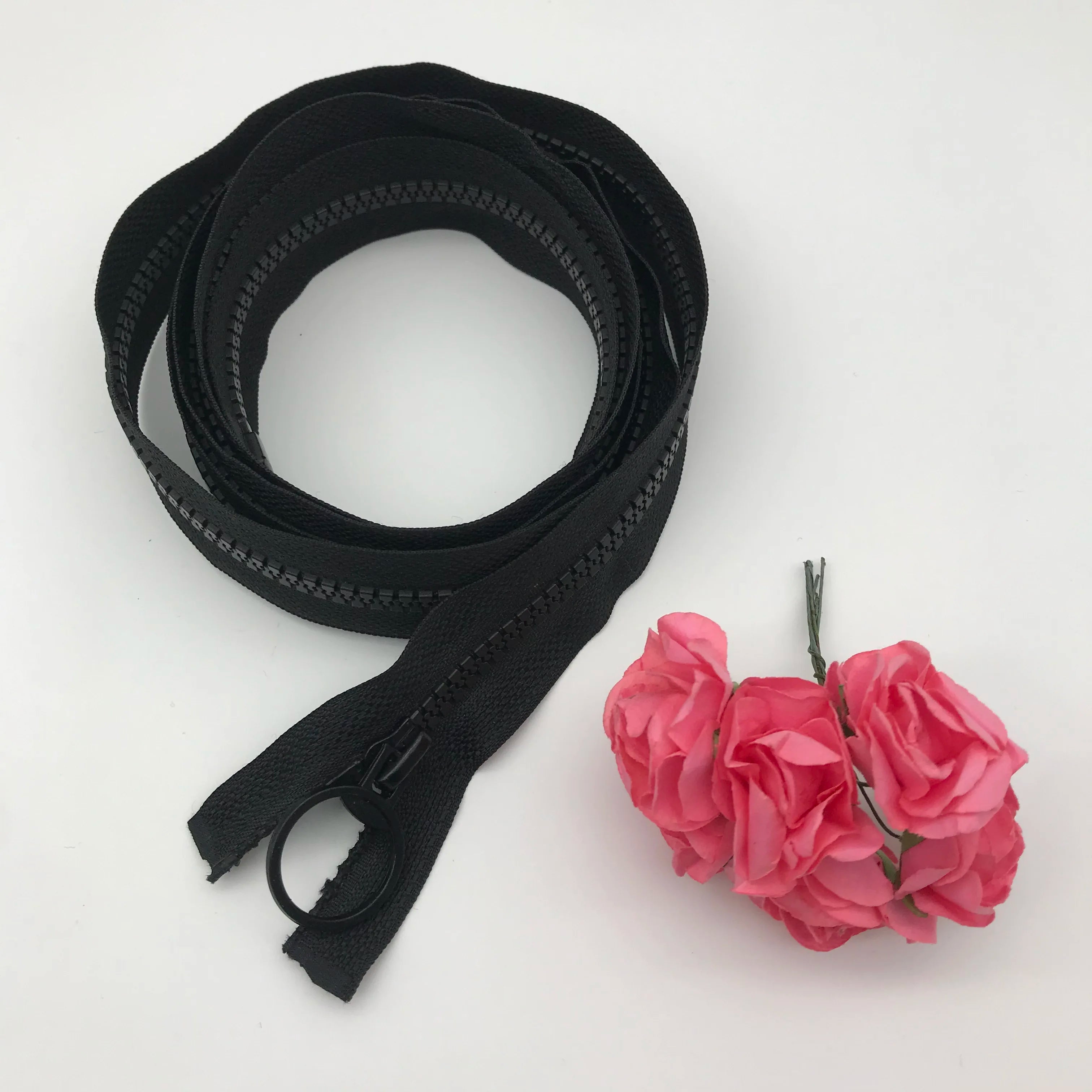 New Fashion Ring Slider Plastic Resin Zipper Open Ended Zipper Garment Accessories for Tailor Trimming