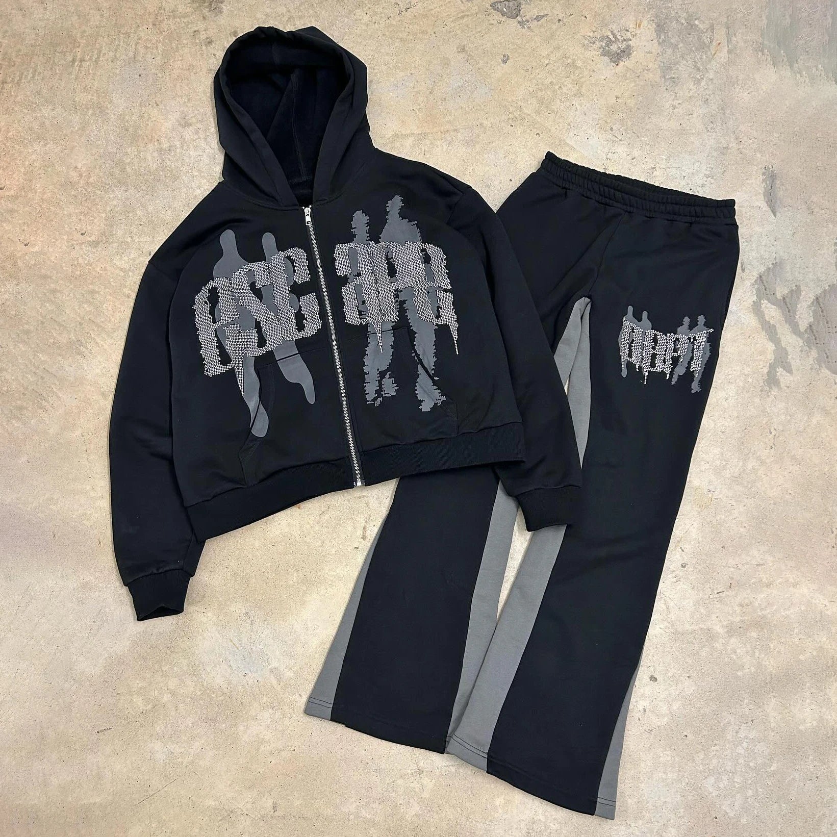 Custom Tracksuit Men's Two Piece Zip up French Terry Hoodie and Sweatpants Screen Print Rhinestone Logo Tracksuit Set for Men
