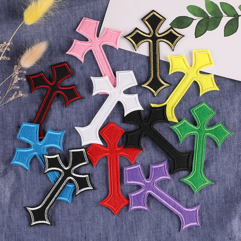 New Arrival Hot Sale Felt Embroidery Iron on Crucifix Cross Patch for Decoration