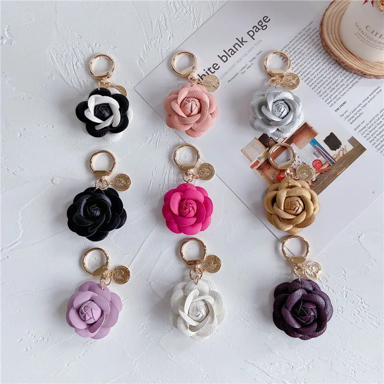 Cute Sweet Synthetic PU Leather Rose Camellia Flowers Keychain for Women Trinket Key Chains Ring Fashion Car Bag Pendent Charm