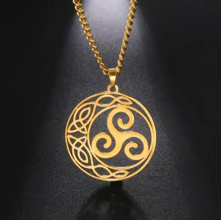 Triskele Crescent Moon Stainless Steel Necklace Triskelion Triple Spiral Irish Knot Wiccan Amulet Religious Jewelry