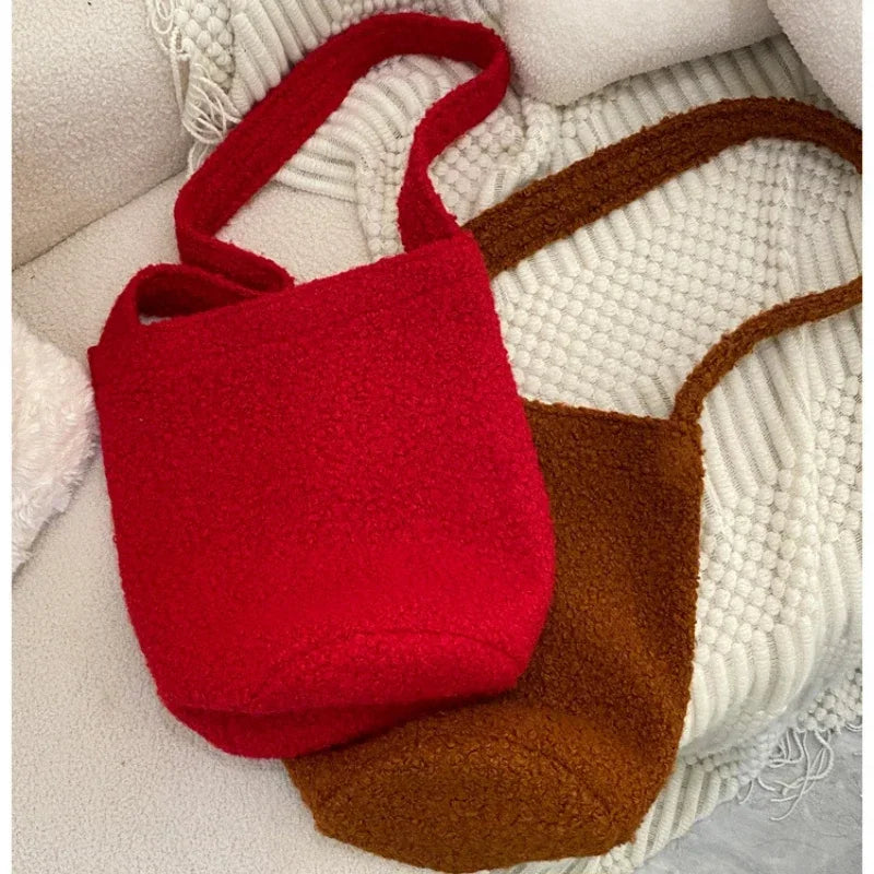 Retro Furry Women's Bucket Shoulder Bags Faux Lamb Wool Ladies Red Crossbody Bag Soft Plush Female Winter Handbags Purse Tote
