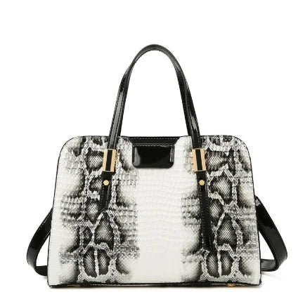 2024 New Snake Classic Small Square Bag Women's Bag Large Capacity Handbag Outdoor Pu Leather Women's Shoulder Handbags