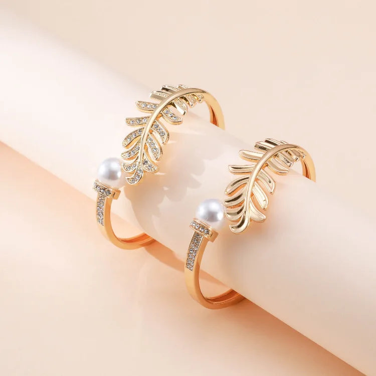 DHJ60327 European and American Fashion Leaves Bangle Ladies Alloy Bangle Jewelry