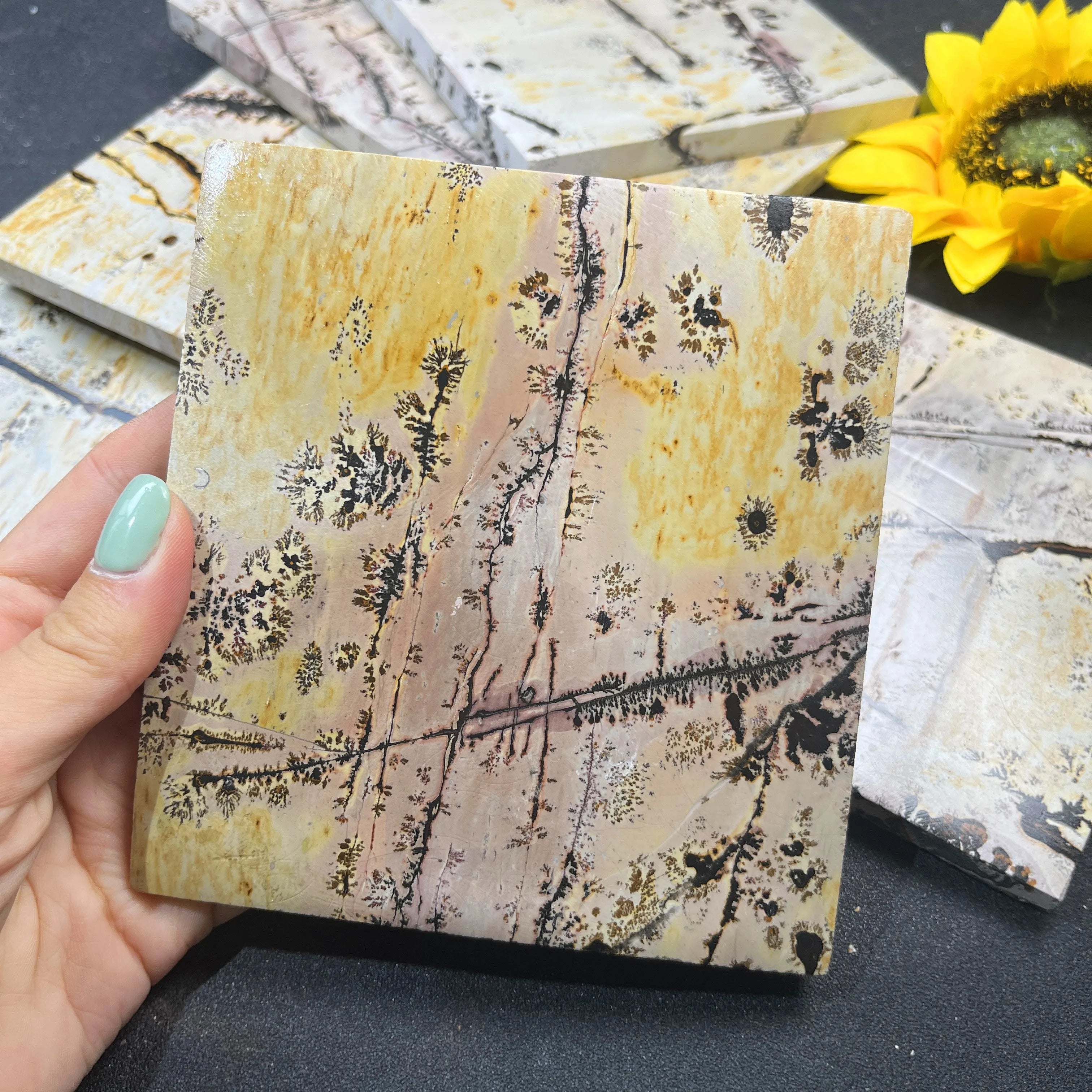 Wholesale Factory Polished Gemstone Picture Stone Square Slice Natural Crystals Stones Slab for Healing