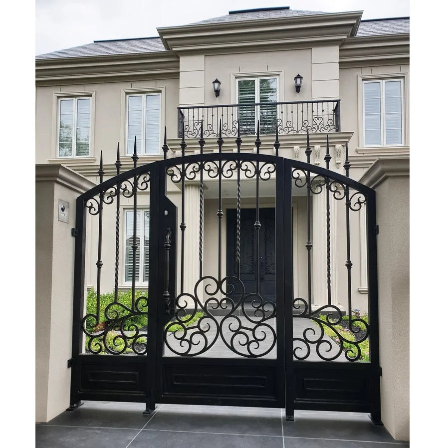 Modern Design Metal Wrought Iron Driveway Gate with Powder Coated Finish Easily Assembled