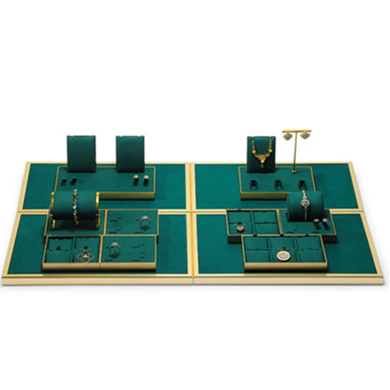 High End Metal Jewelry Display Props Luxury Green Necklace Ring Earrings Bracelet Jewelry Set Display Stands
