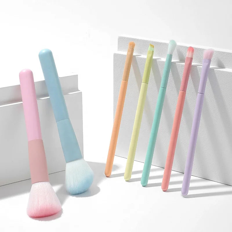Wholesale Cheap 7Pcs Macaron Colourful Rainbow Makeup Brush Set Premium Foundation Face Powder Blush Eyeshadow Make up Brush Set