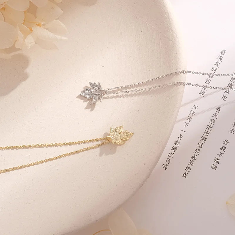 Luxury Design 925 Sterling Silver Leaf Necklace Dainty 18K Gold Leaf Pendant Chocker for Women Girls