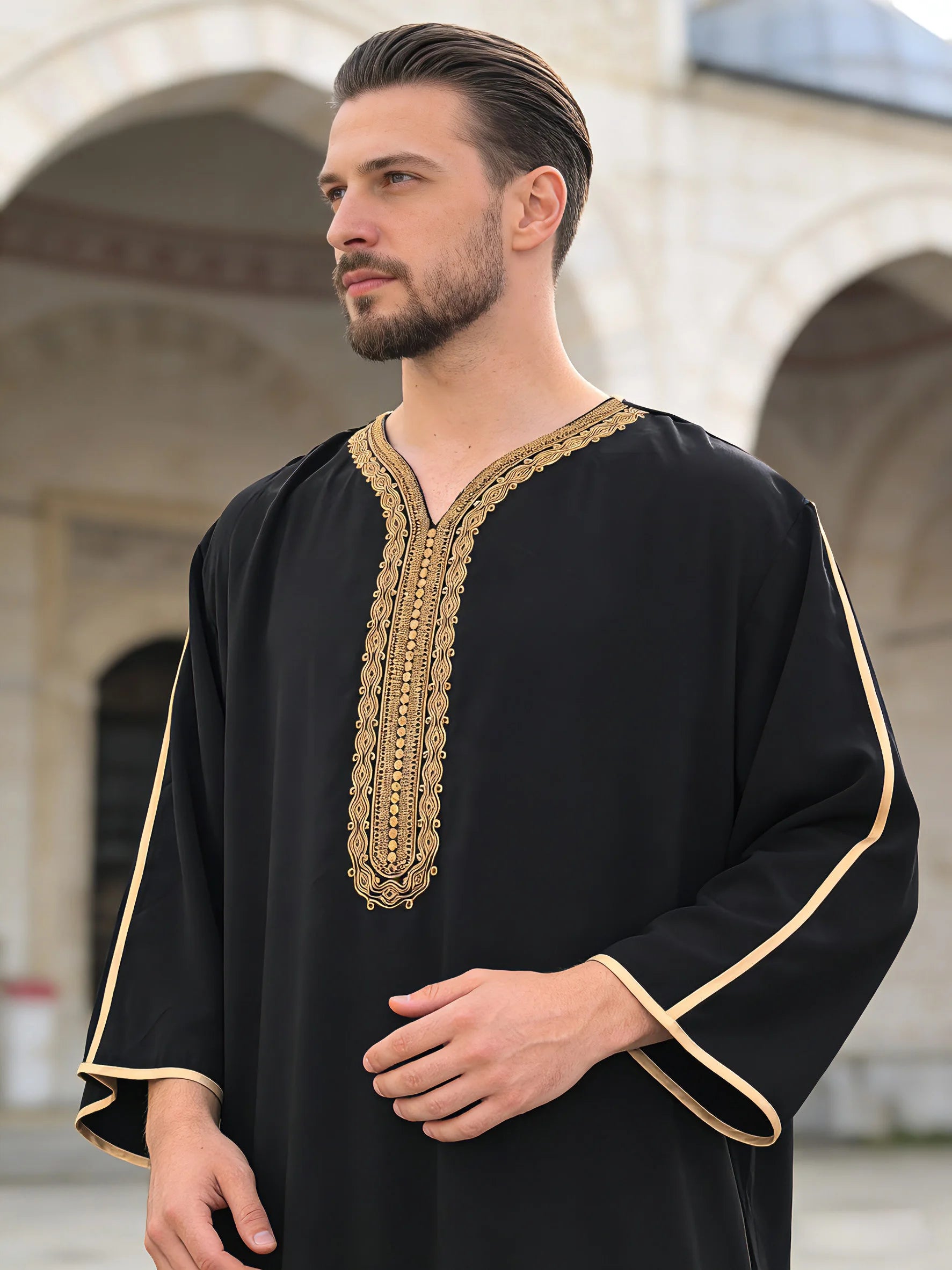 Kaftan for Men Jabador Gandoura Side Pockets 2023 Embroidery Thobe Short Sleeve Muslim Abaya Vintage White Robe Men's Jubba