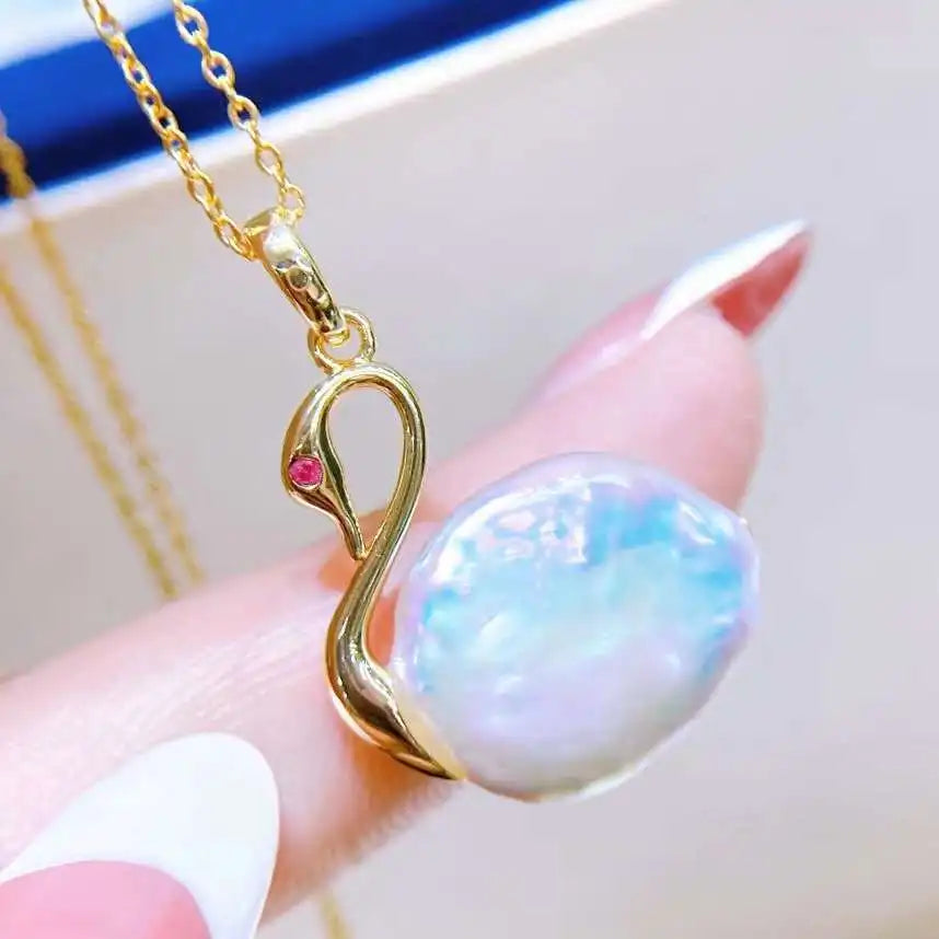 New Trendy 500 5-10mm Freshwater Pearl Necklace for Women Swan Shaped Baroque Pendant with Gold Link Chain