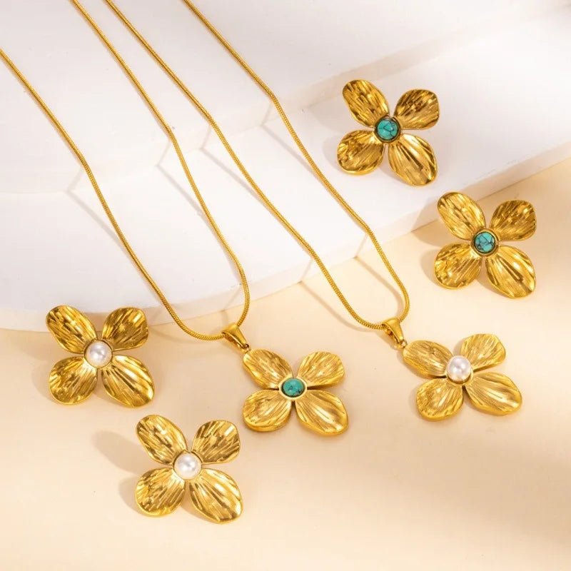 Trendy Vintage Style Stainless Steel 18K Gold Plated Exclusive Pearl Turquoise Flower Necklace Earring Set