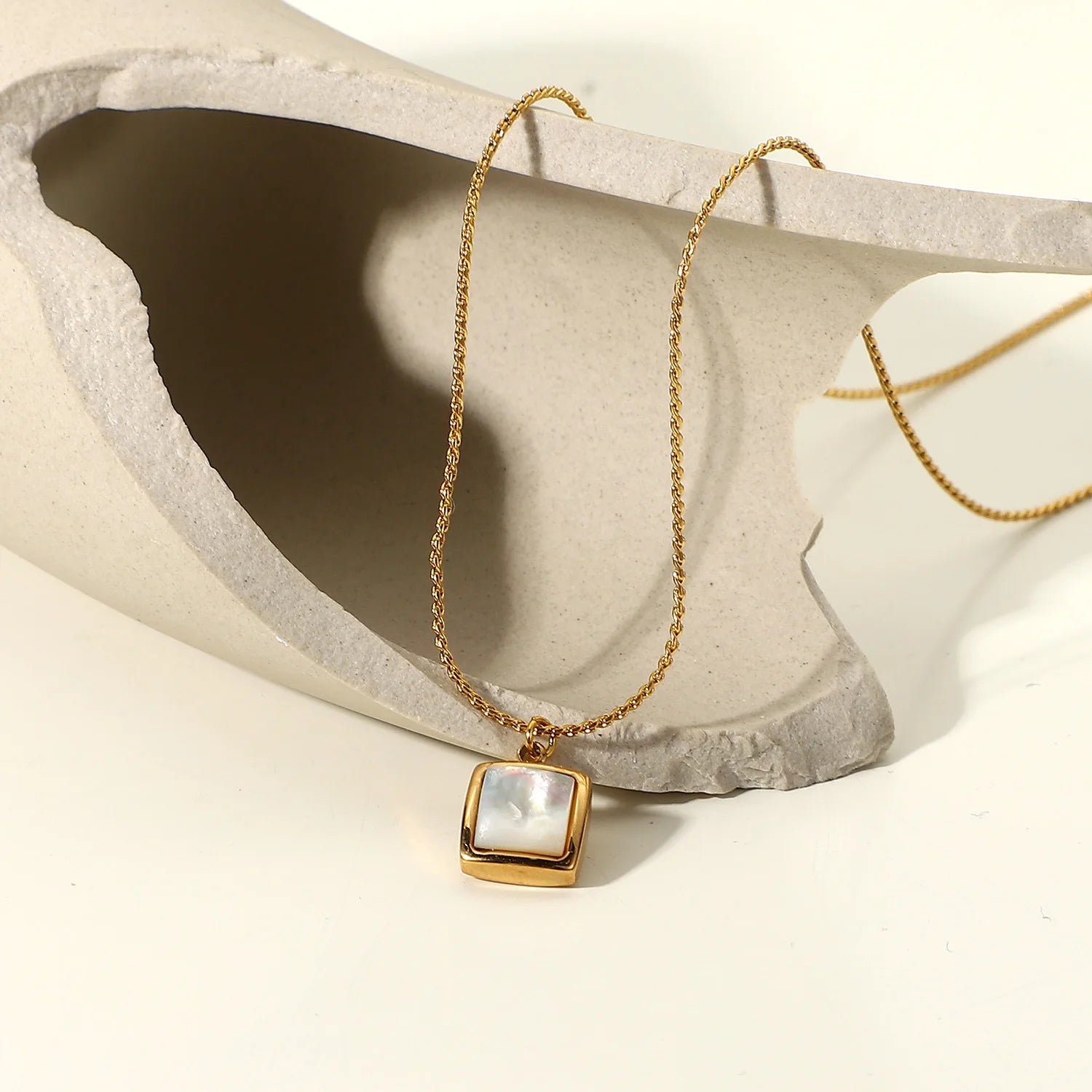 18K Gold Plated Titanium Stainless Steel No Fade CZ Zircon Square Cat Eye Diamond Pendant Necklace for Women and Girls