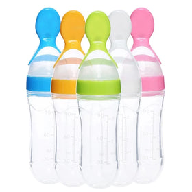 Baby Food Feeder Silicone Squeeze Spoon Feeder for Infant Food Dispensing and Feeding With Dust Cover 90ML