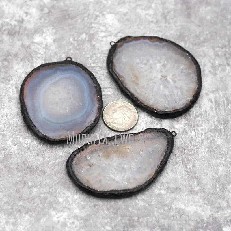PM29451 Soldered Jewelry Solder Agate Pendant Jewelry Solder Pendant Black Patina Soldered Free Form Agate Pendant