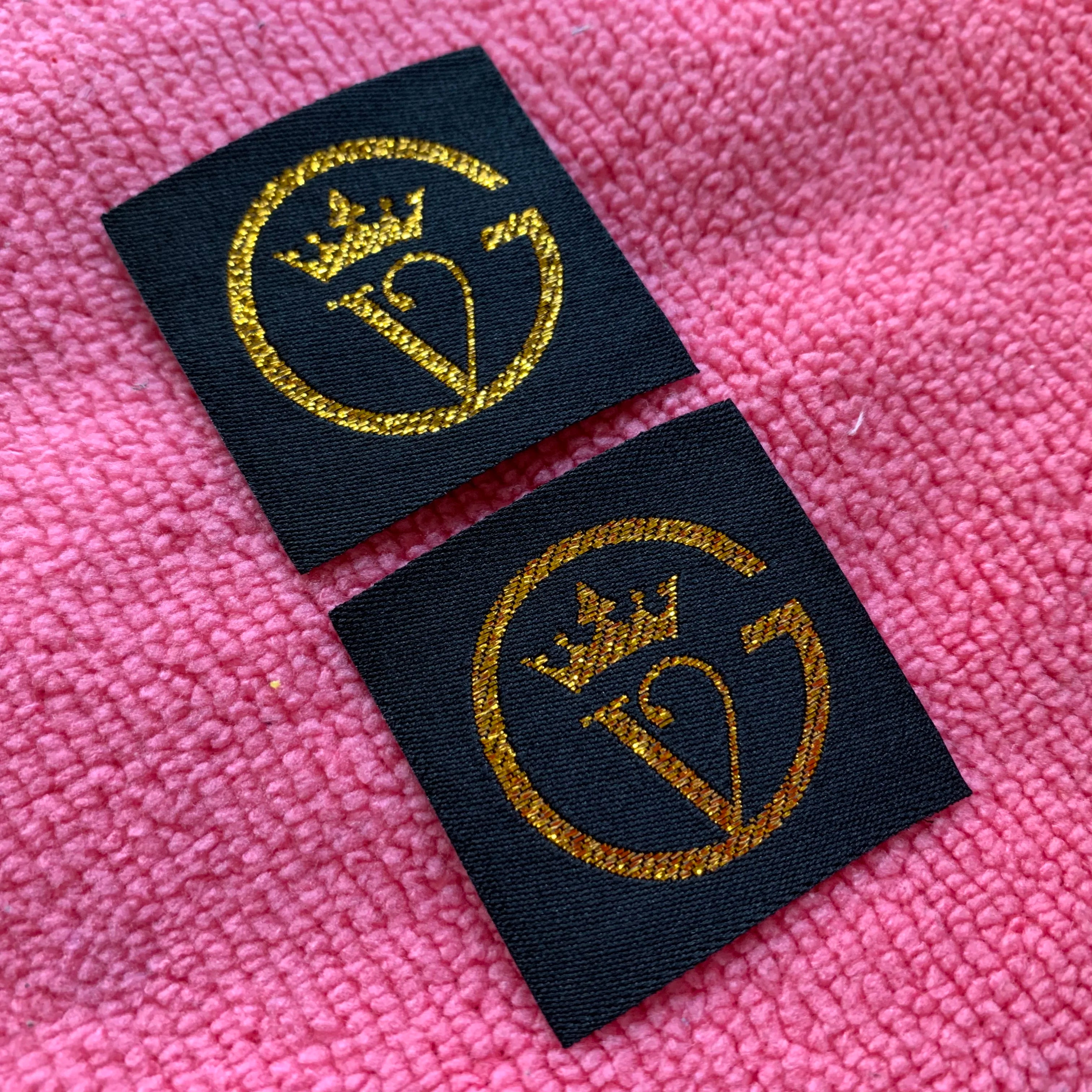 square Shape Shiny Gold Metallic Thread Woven Patchbright Gold logo Clothing Woven Label for Jacket