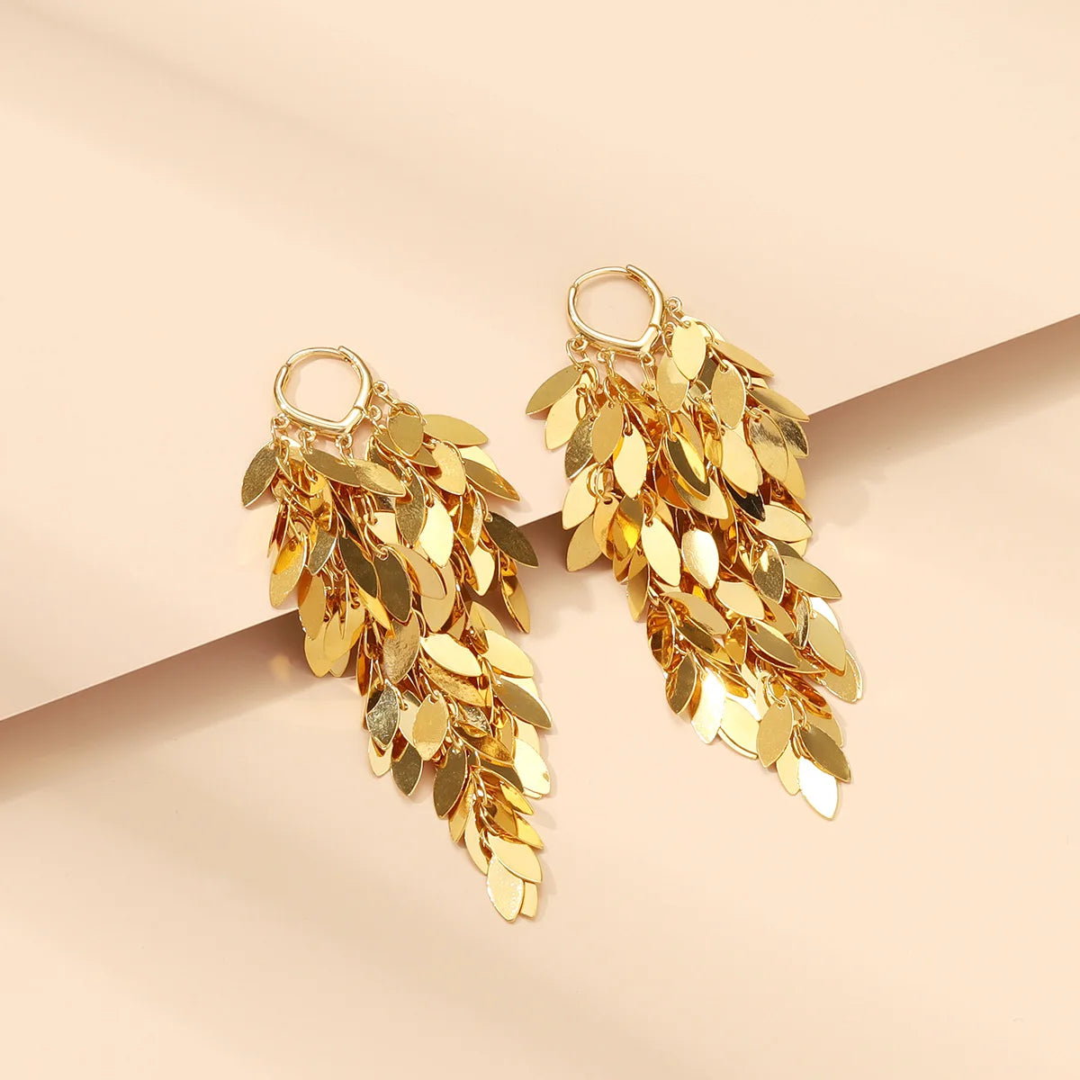 INS Style Niche Design Leaf Tassels Earrings Temperament Exaggerated Tassel Sequin Earrings Fashion Jewelry Idea Party Gift