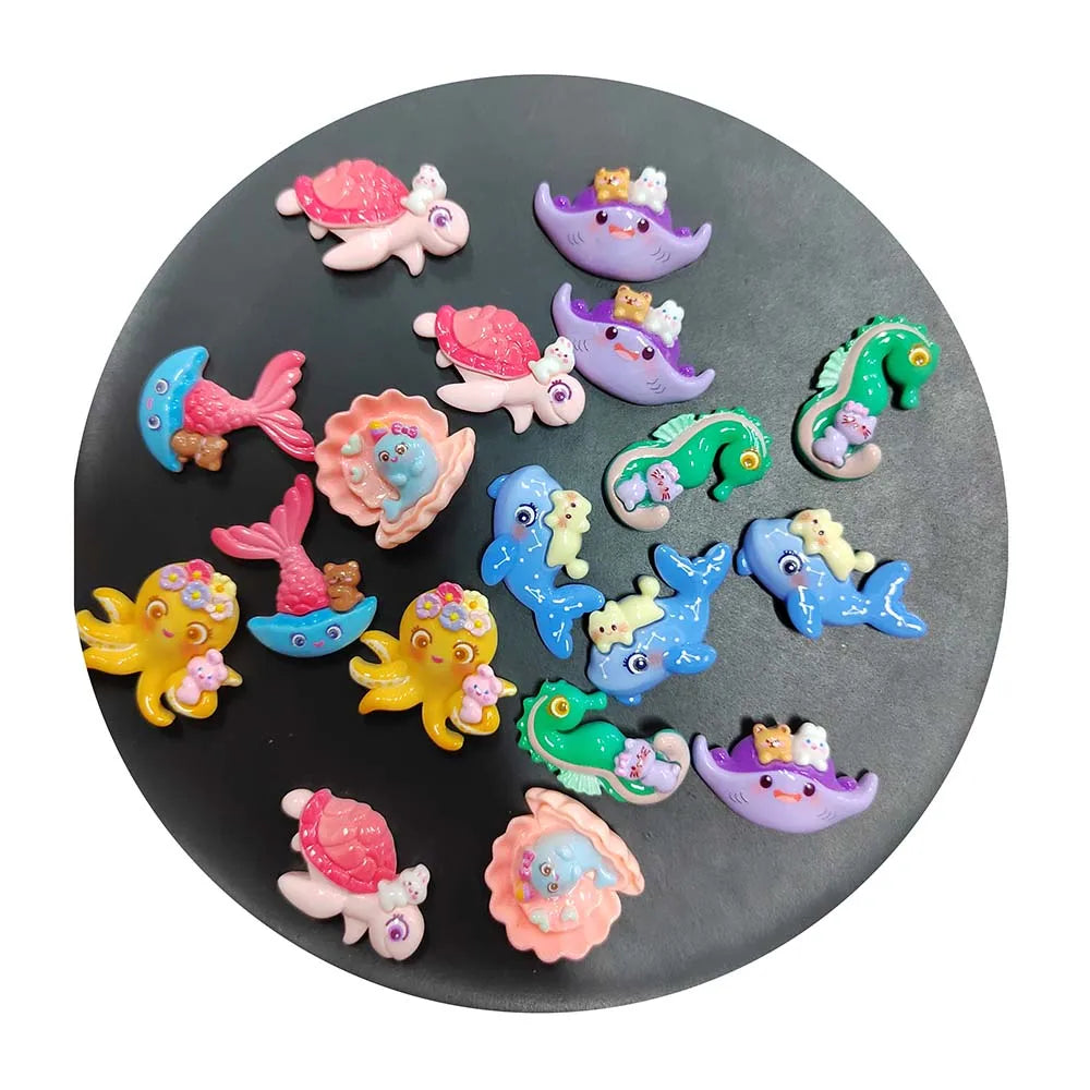 New Creative 100Pcs/Lot Mini Resin Sea Animals Ocean Themed Figures Seahorse Mermaid Seashell Turtle for Landscape Decoration