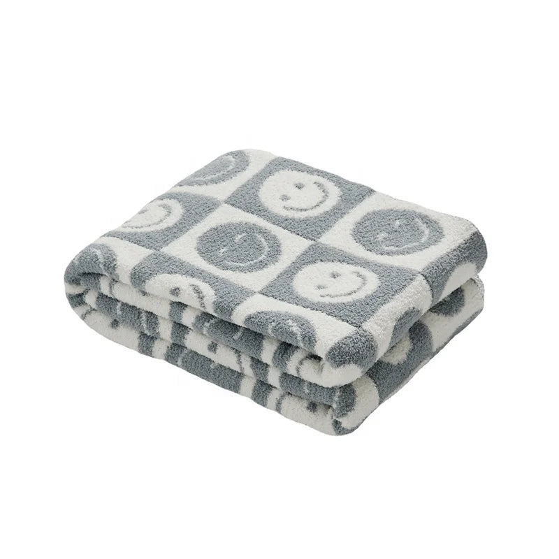 Super Soft Smile Face Checkerboard Jacquard Pattern Microfiber Knitted Throw Blanket for Sofa XLQPG