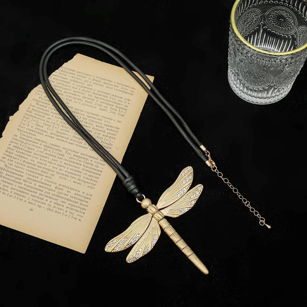 TongLing Italy Retro Handmade Animal Gold Plated Necklace Rhinestone Dragonfly Dainty Necklace for Wholesale