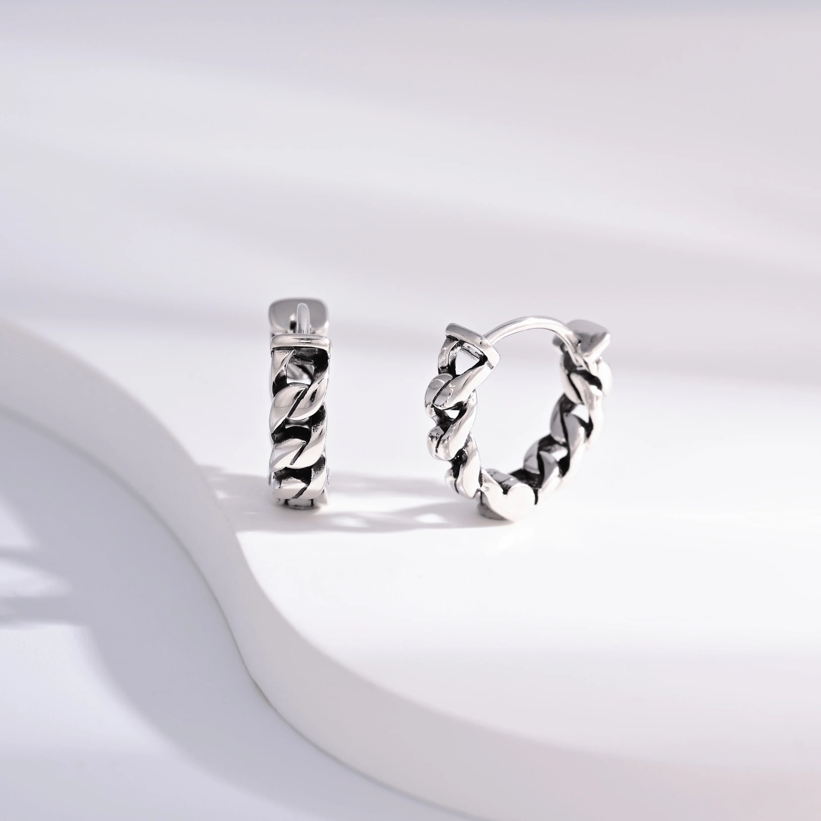 Wholesale Earrings Jewelry Thai Silver Round Chain Huggie 925 Sterling Silver Fine Jewelry Earrings