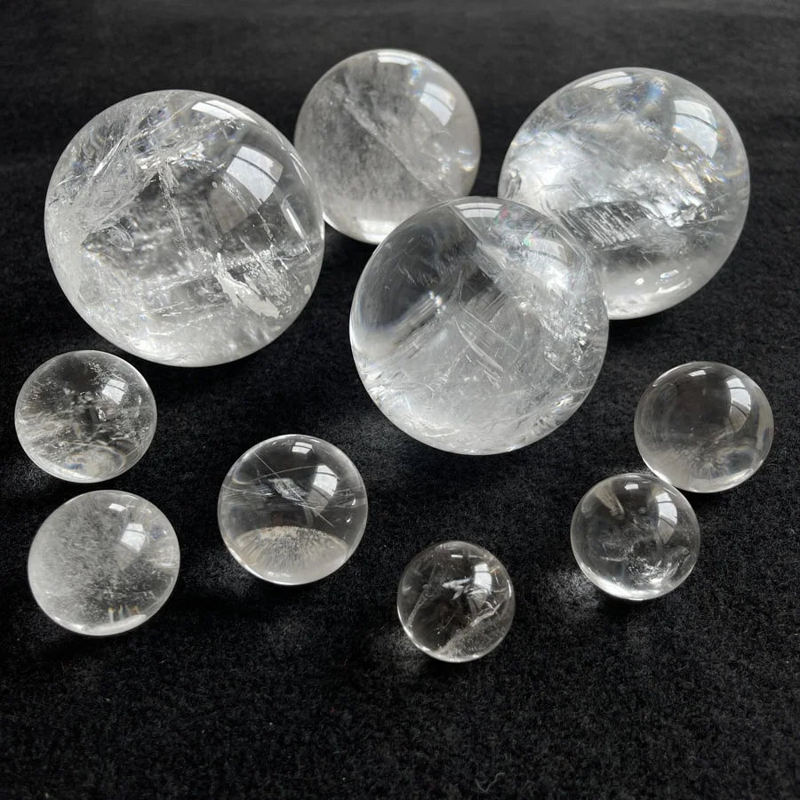Wholesale Rainbow Natural Rock Clear Quartz Crystal Balls Big Size Crystal Spheres for Fengshui Decoration