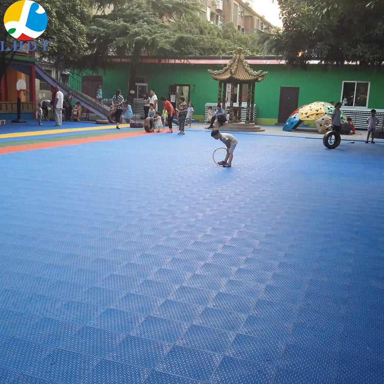 100% Eco-Friendly PP Safety Synthetic Material Kindergarten Plastic Interlocking Floor Mat Kindergarten Court