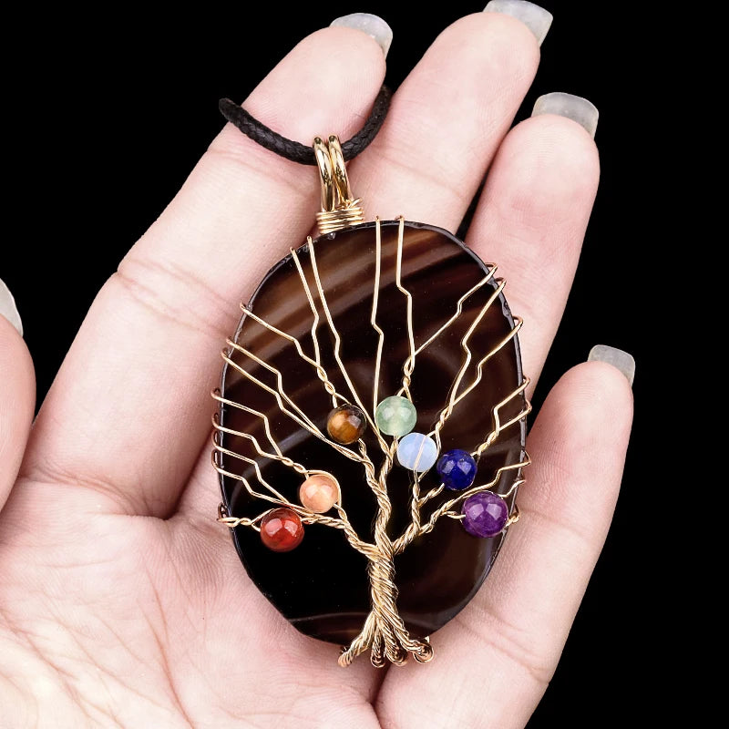 Hot Sale Exquisite Chakela Stone Gold Wrap Wire Life Tree Pendant Necklace Black Onyx Natural Stone Fashion Rope Chain Necklace