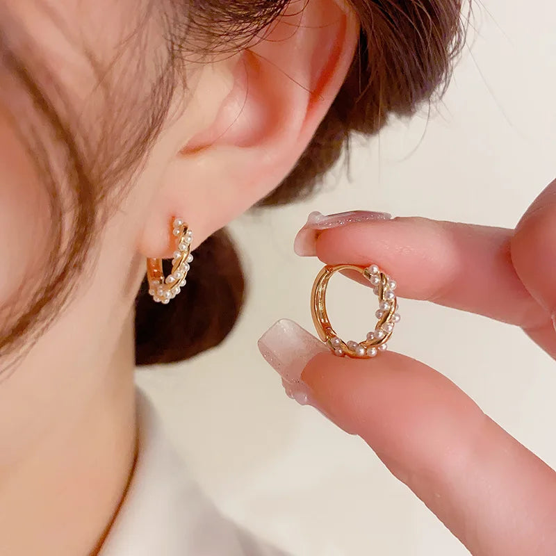 New Arrived 18K Gold Plated Twist Earrings Jewelry Entangle Seed Bead Hoop Earrings for Women