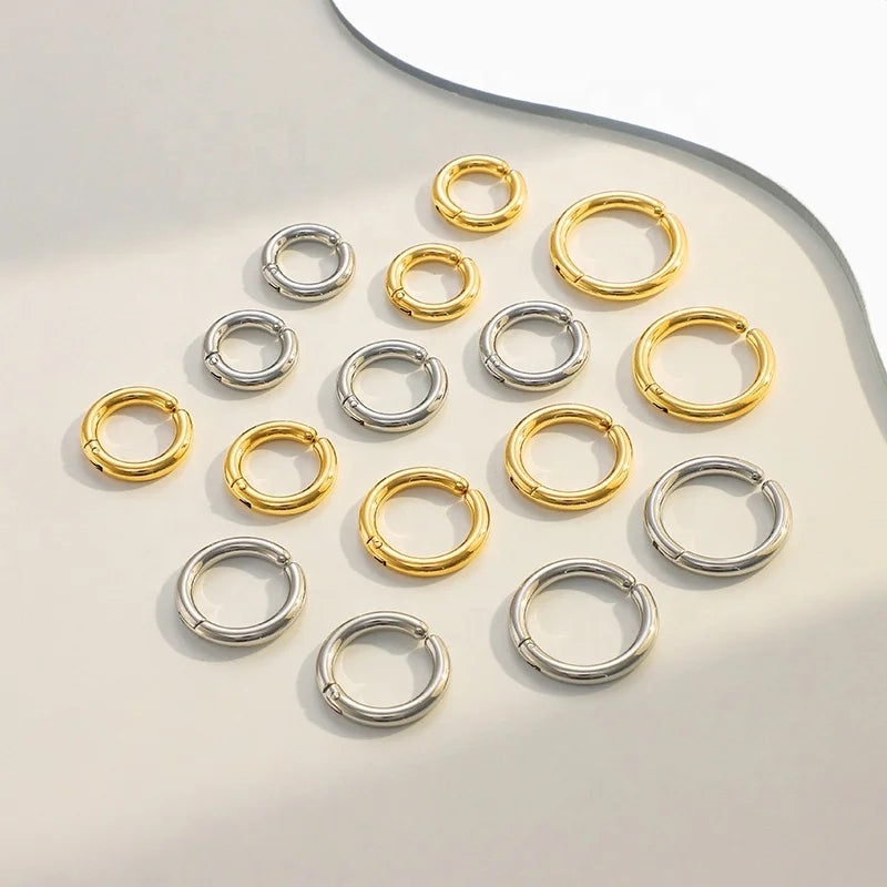 MICCI Hypoallergenic Jewelry Non Tarnish Pvd Gold Designer Twist Stainless Steel 18K Gold Plated Mini  Fashion  Hoop Earrings
