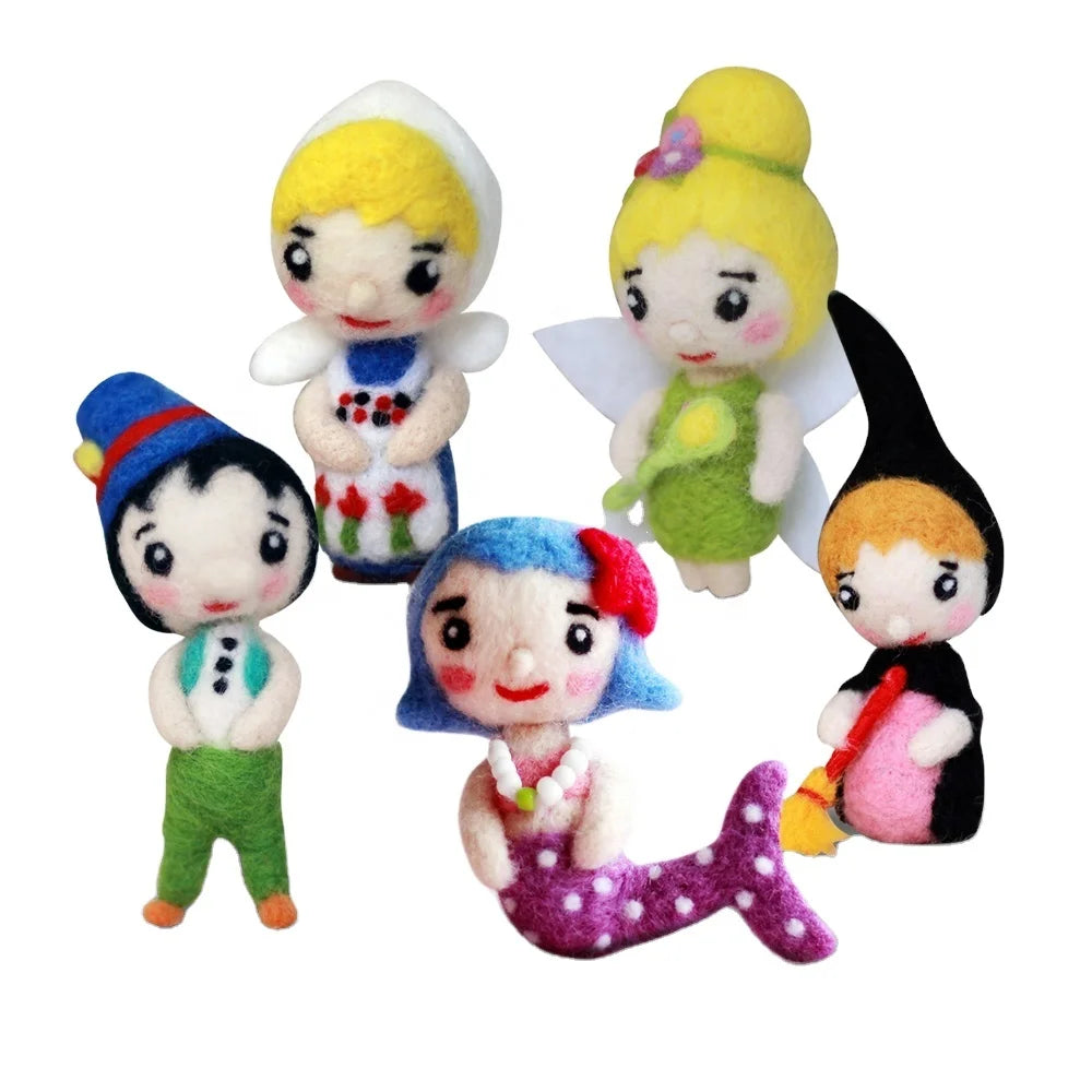 2026 Custom Wool Felted Ecofriendly Handmade Folk Art Designs Novelty Cartoon DIY Craft Supplies 3D Figures Accept OEM ODM