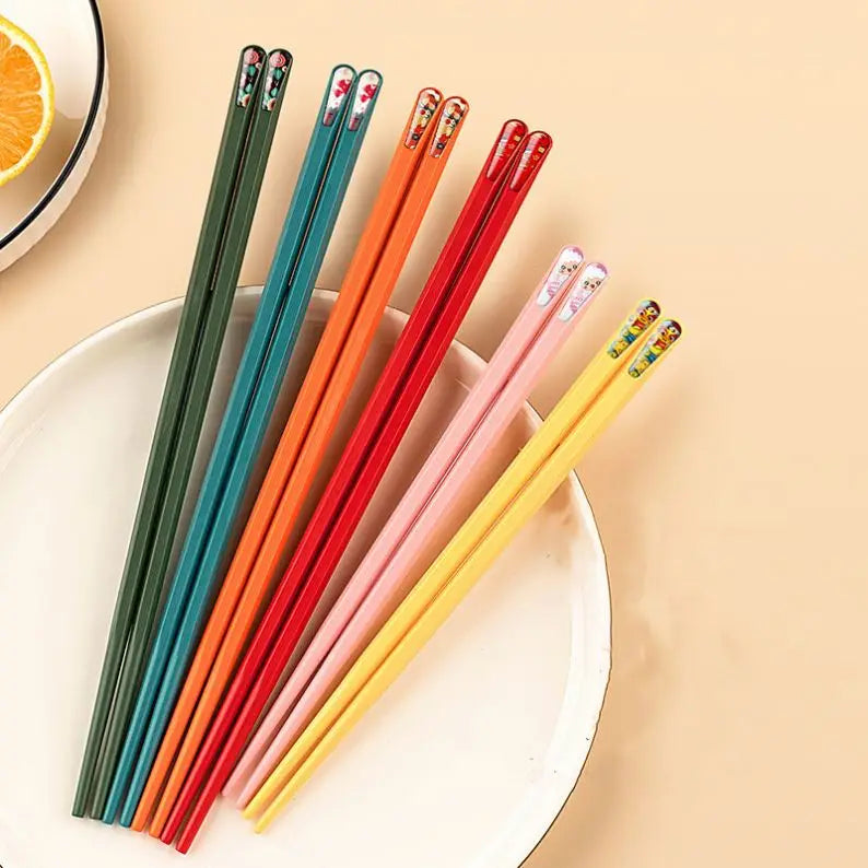 Custom or Standard Good Price Plastic Flat Chopsticks-Modern Luxury Design Eco-Friendly Camping Use