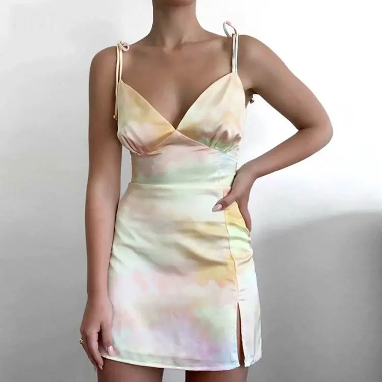 Tie-Dye V-Neck Backless Dress Fashionable Hip Strap Mini Casual Halter Slip Woven Waistline Natural MOQ 2pcs