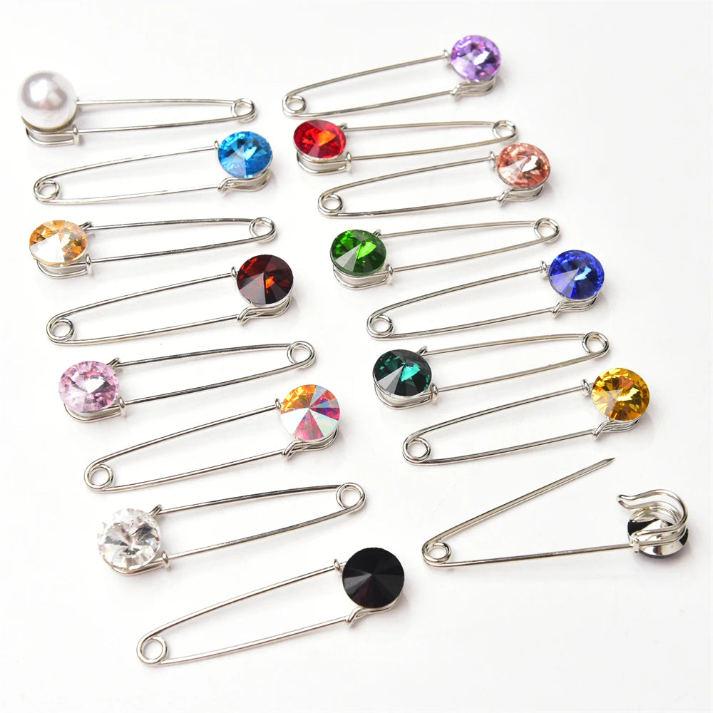 Simple Korean Style Women Sweater Pearl Brooch Suit Shawl Clips Round Rhinestone Safety Pin for Apparel Decoration Jewelry