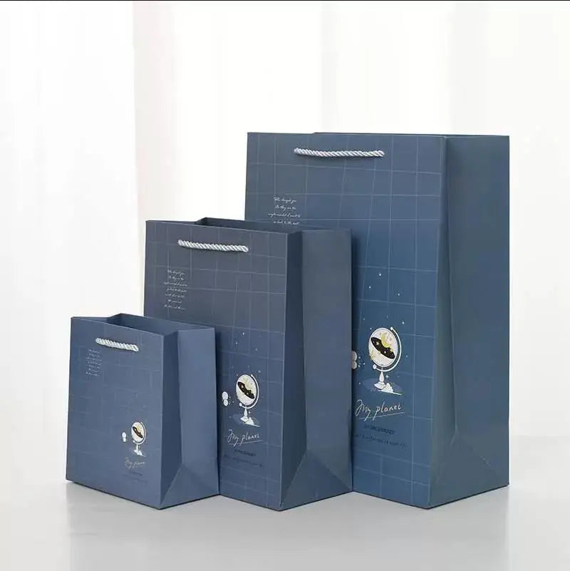 Personalized Hot Stamping Open Window Custom Packing Modern Craft Biodegradable Matte Gift Luxury Shipping Gift Paper Bag
