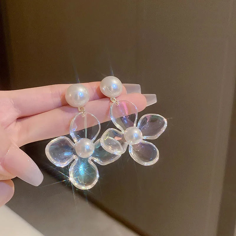 Bridal Silver Needle Pearl Acrylic Flower Earrings Fashion Exaggerated Sweet Summer Transparent Flower Earrings for Women