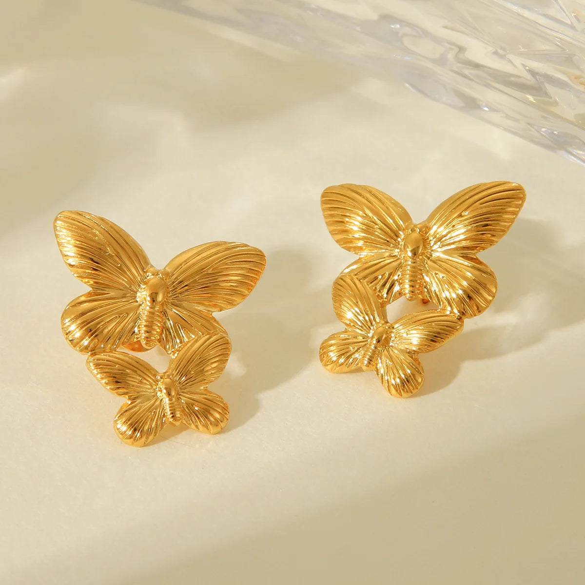 Personality 18k Gold Plated PVD Double Butterfly Stainless Steel Animal Jewelry Stud Earrings for Girl MegaBDM