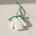 White Sweater Shaped Fragrance Oil Diffuser Ceramic Stone Home Decoration Hanging Car Closet Wardrobe Air Freshener