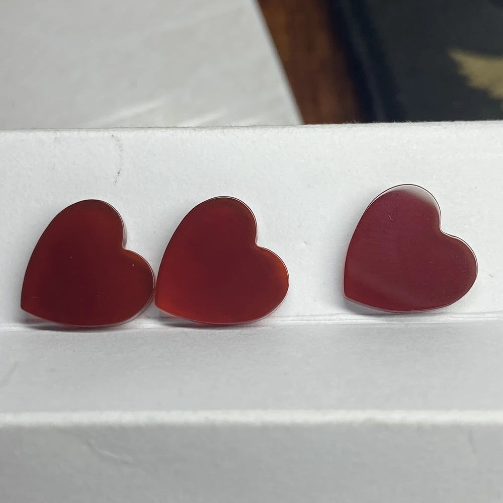 HQ Gems 6mm to 12mm Length 2mm Thickness Natural Agate Heart Cut Carnelian Red Agate Stone