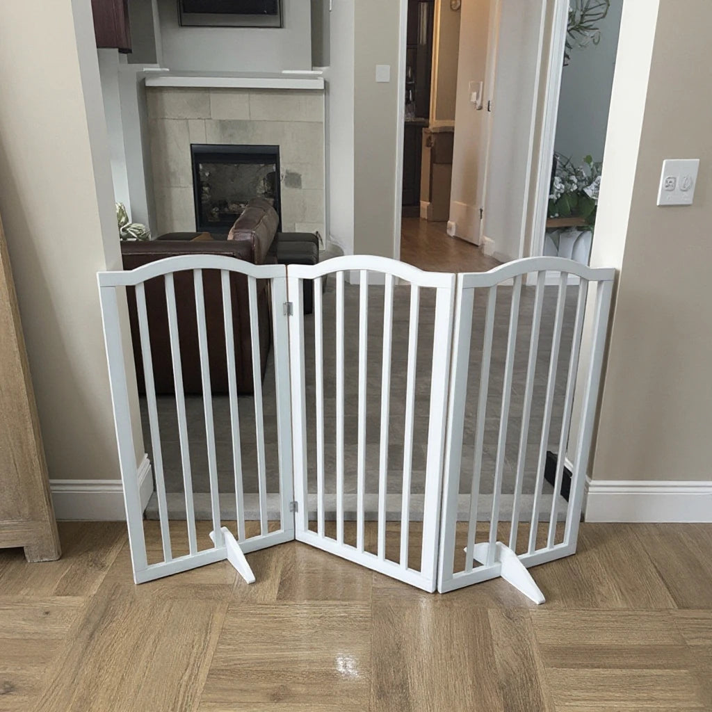 No Drilling Foldable Wooden Dog Gate Stairs Barrier Safety Gate Feet for Homes Door Openings Modern Sport Style Children's Gate