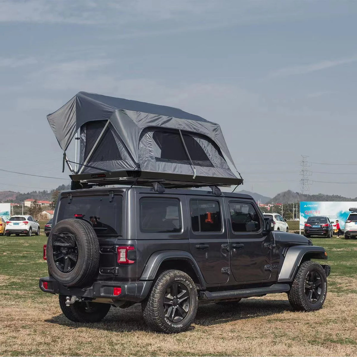 High Quality Lightweight 2-Person Car Roof Top Tent Soft Outdoor Cover for Truck Camp and Dachzelt High Visibility