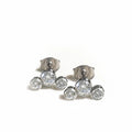 Gold Plated Titanium Lip Ring Threadless Push Pin Bezel Set 3-CZ Stone Cluster Zircon ASTM F136 Top Labret Body Piercing Jewelry