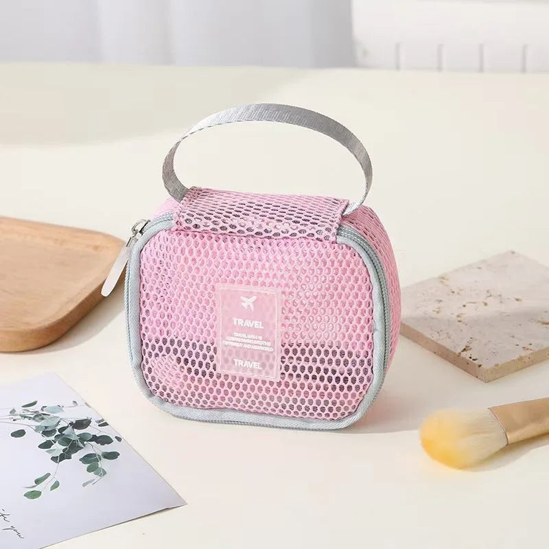 2025 Portable Multi-Functional Storage Bag Large Capacity Lightweight Nylon Mesh Travel Small Toiletry Bag