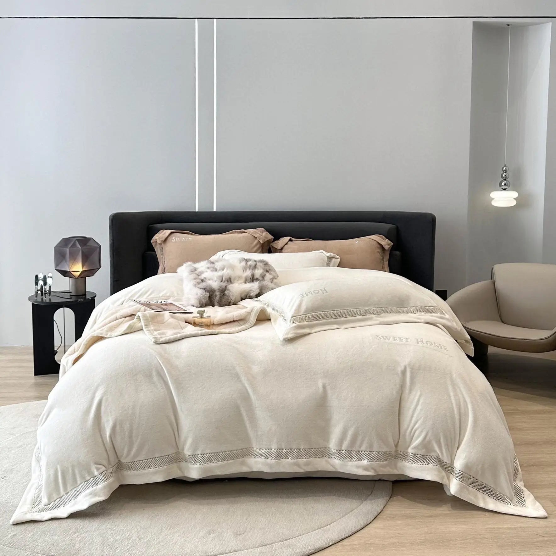 Winter Warm Velvet Comforter Duvet Cover Bed Linen Embroidery Patchwork Pillowslip Solid Color Coverlets White Bedding Set