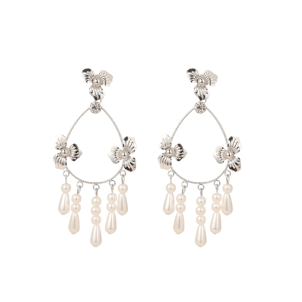 Elegant Women's Gold Plated Floral Shape Drop Earrings Faux Baroque Pearl Flower Dangle Earrings for Gift