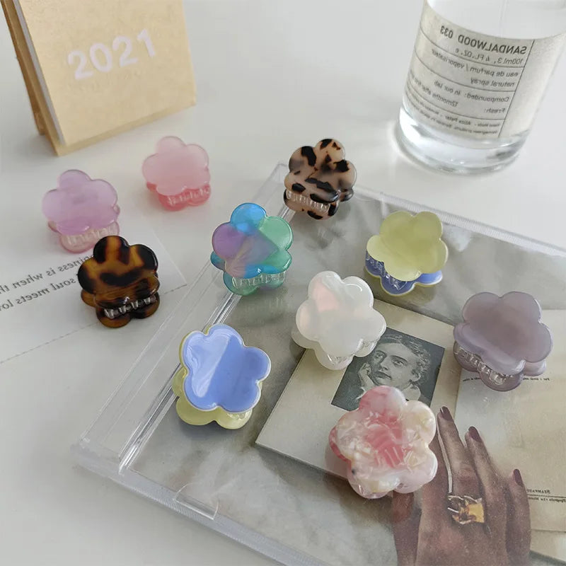 Cute Flower Mini Size Hair Claw Clip Eco-friendly Acetate Hair Claw Clip for Women Girls
