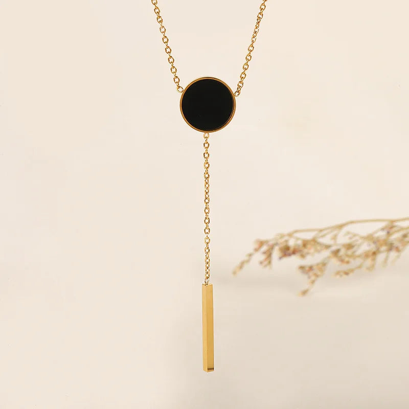 Titanium Steel Hollow Christmas Tree Gift Necklace Female Wholesale Creative Diamond-studded Clavicle Chain Stainless Steel Pend